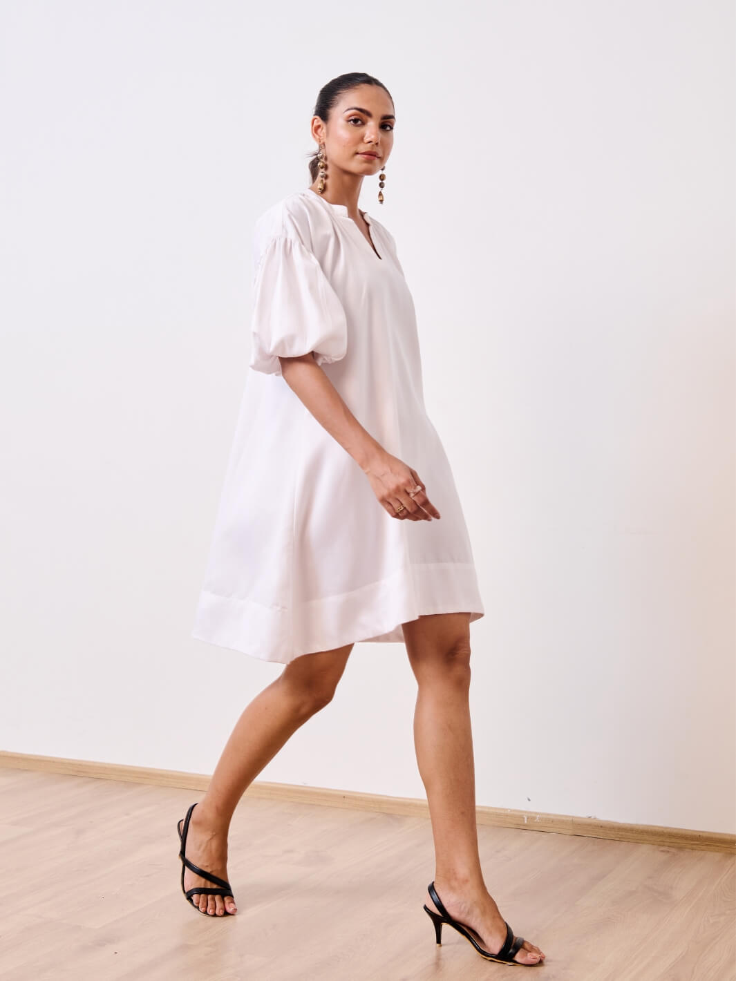 White Cotton Satin Short Party Dress with Balloon Sleeves